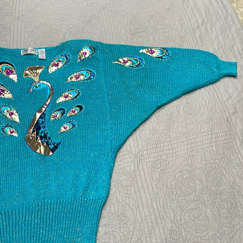 Vintage Art Deco Sweater with Fabulous Peacock Design - Picture 5 of 9